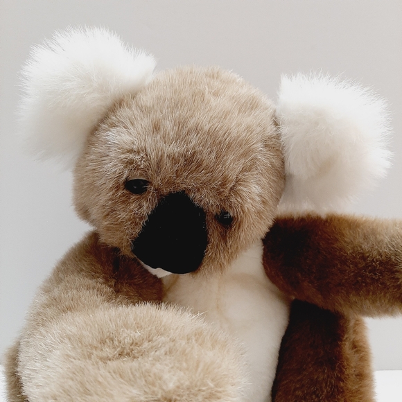 🍒 FOLKMANIS Folktails Koala Stage Hand Puppet Large Plush Kids Toy Leaf Garland - Picture 5 of 14